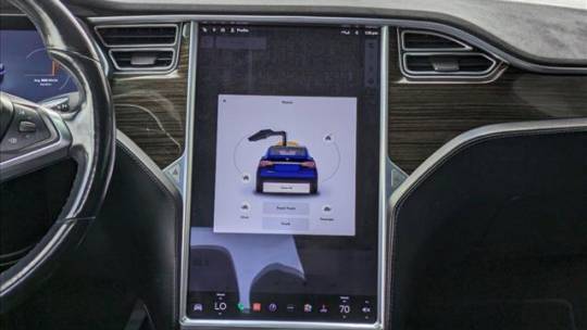 2016 Tesla Model X 5YJXCBE24GF002423