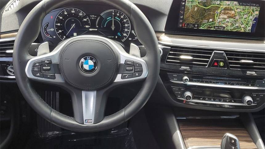 2019 BMW 5 Series WBAJA9C54KB254893