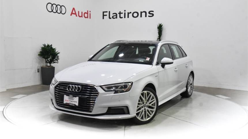 2018 Audi A3 Sportback e-tron WAUTPBFF7JA077859