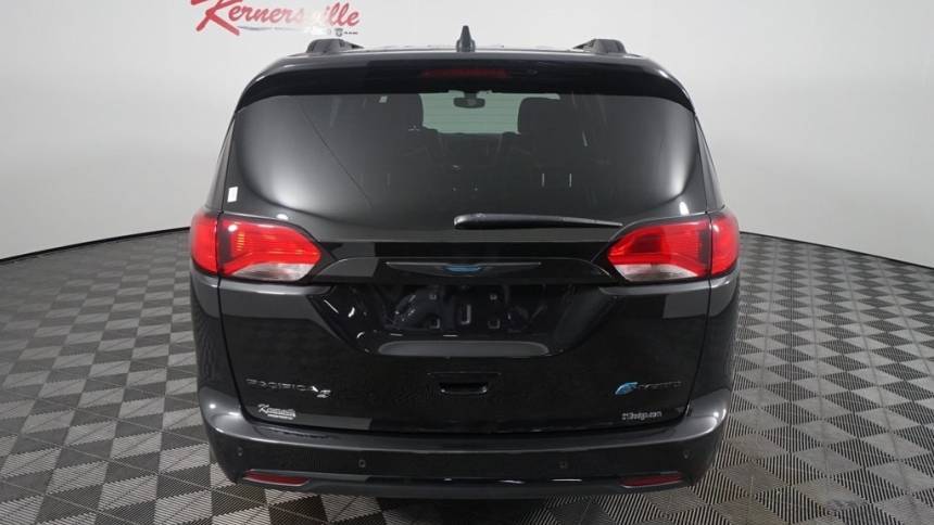 2020 Chrysler Pacifica Hybrid 2C4RC1N7XLR257977