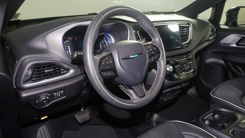 2020 Chrysler Pacifica Hybrid 2C4RC1N7XLR257977