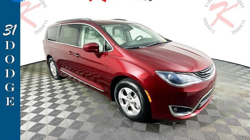 2018 Chrysler Pacifica Hybrid 2C4RC1L73JR248182