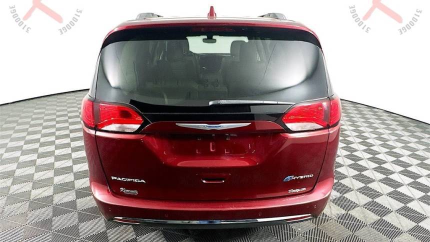 2018 Chrysler Pacifica Hybrid 2C4RC1L73JR248182