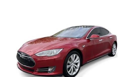 2014 Tesla Model S 5YJSA1H16EFP44879