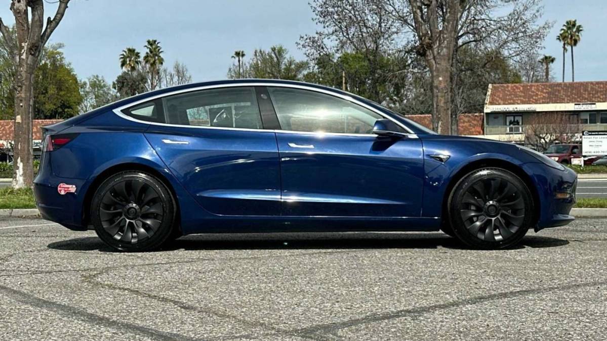 2017 Tesla Model 3 5YJ3E1EA6HF001480