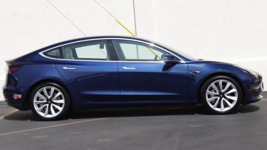 2018 Tesla Model 3 5YJ3E1EB2JF100960