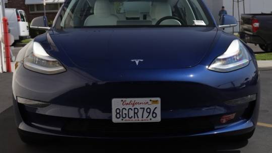 2018 Tesla Model 3 5YJ3E1EB2JF100960