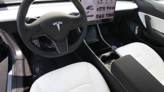 2018 Tesla Model 3 5YJ3E1EB2JF100960