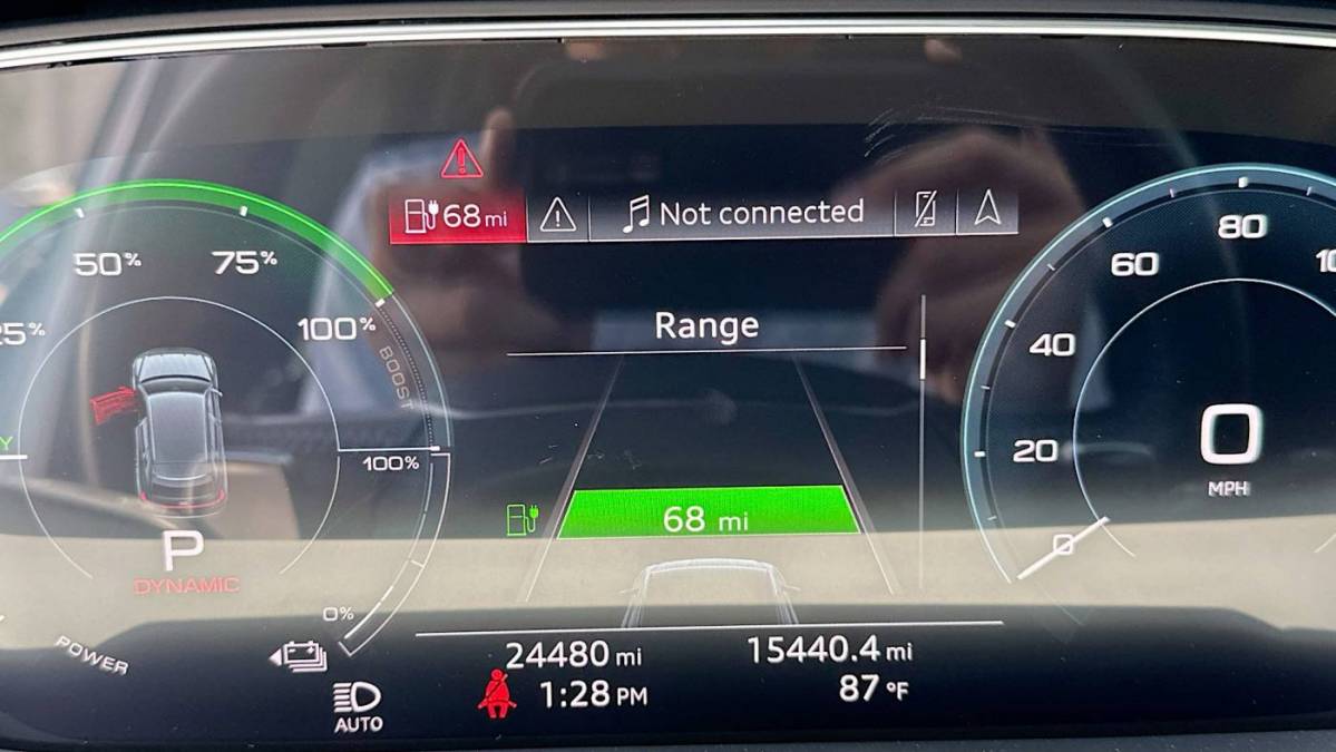 2019 Audi e-tron WA1LAAGE2KB024920