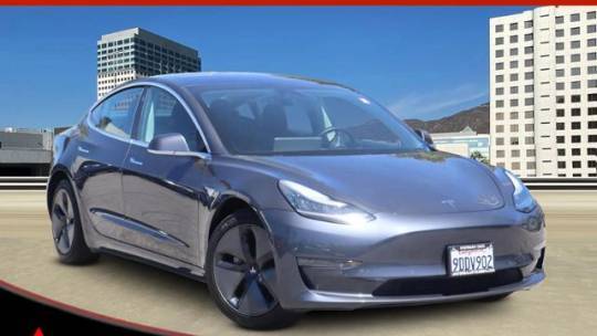 2018 Tesla Model 3 5YJ3E1EB7JF084769