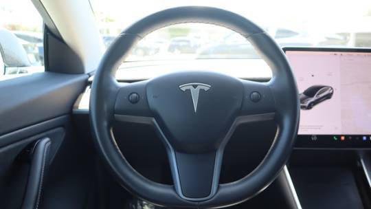 2018 Tesla Model 3 5YJ3E1EB7JF084769