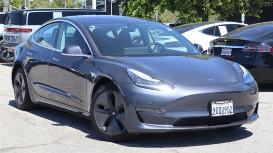 2018 Tesla Model 3 5YJ3E1EB7JF084769