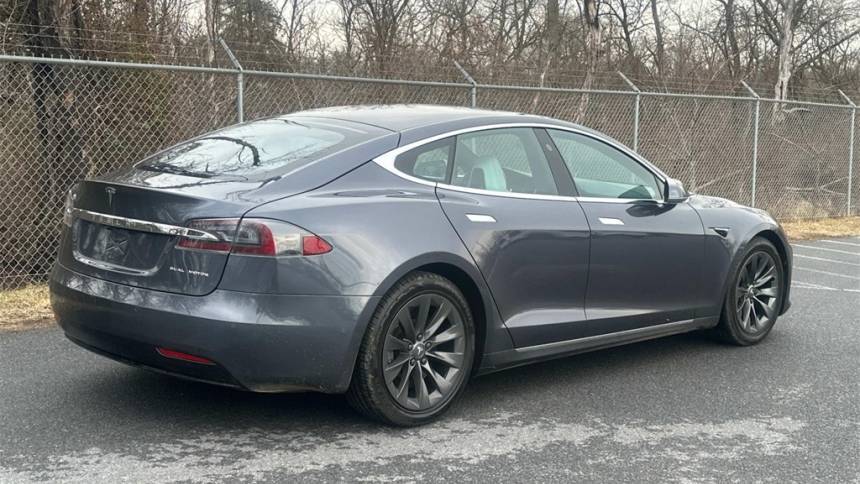 2019 Tesla Model S 5YJSA1E2XKF347894