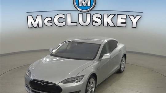 2014 Tesla Model S 5YJSA1H10EFP44828