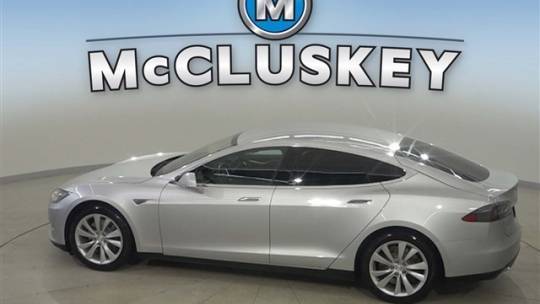 2014 Tesla Model S 5YJSA1H10EFP44828