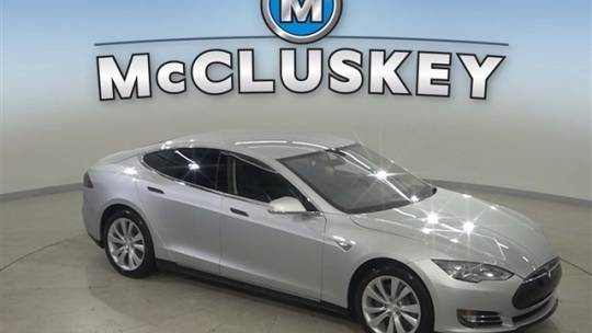 2014 Tesla Model S 5YJSA1H10EFP44828