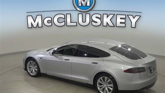 2014 Tesla Model S 5YJSA1H10EFP44828