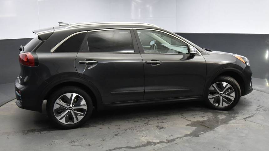 2022 Kia NIRO EV KNDCC3LG1N5141880