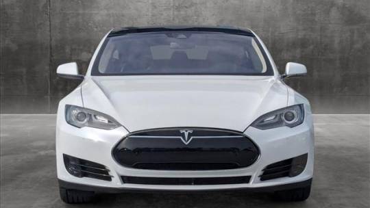 2016 Tesla Model S 5YJSA1E11GF136291