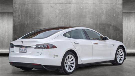 2016 Tesla Model S 5YJSA1E11GF136291