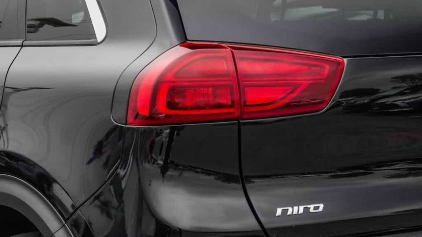 2020 Kia NIRO EV KNDCE3LG1L5035047