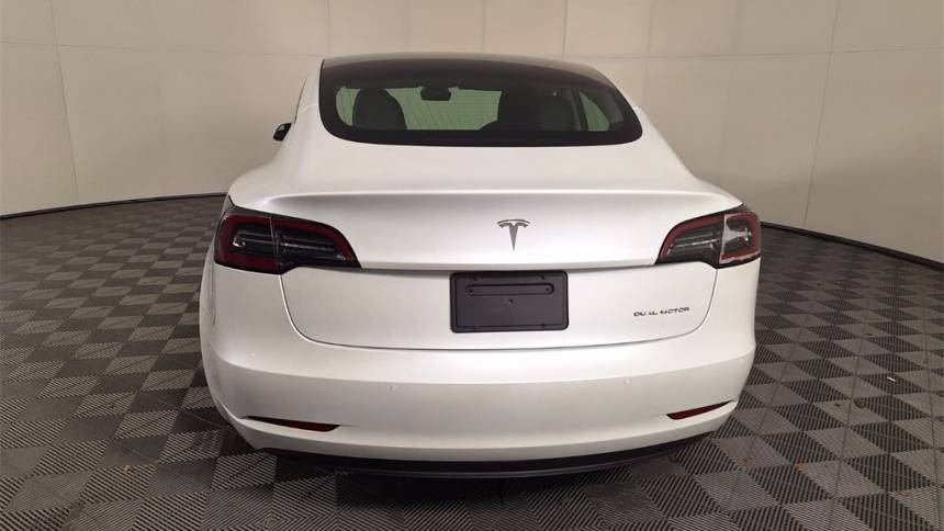 2020 Tesla Model 3 5YJ3E1EB3LF637694