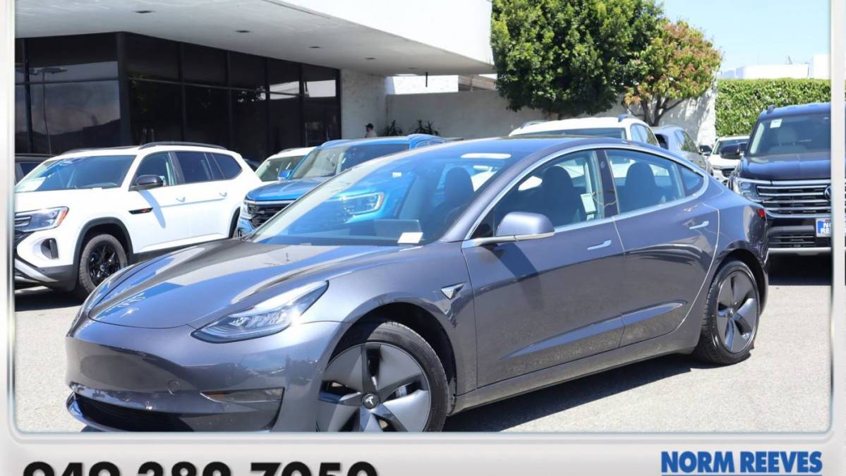 2018 Tesla Model 3 5YJ3E1EAXJF039980