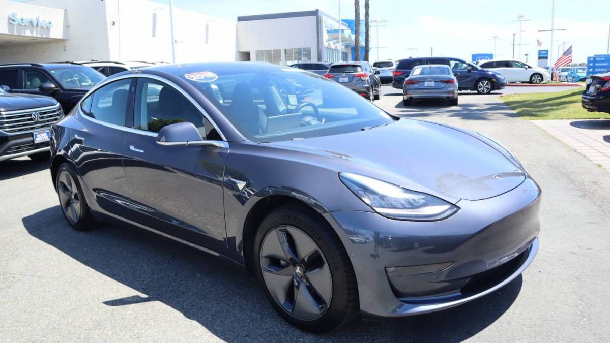 2018 Tesla Model 3 5YJ3E1EAXJF039980