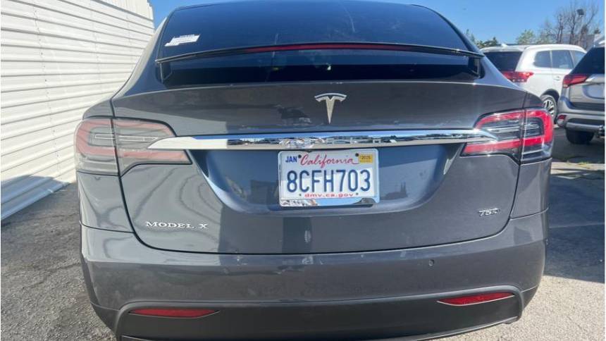 2017 Tesla Model X 5YJXCDE26HF079436