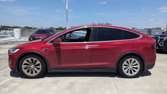 2019 Tesla Model X 5YJXCAE2XKF151230