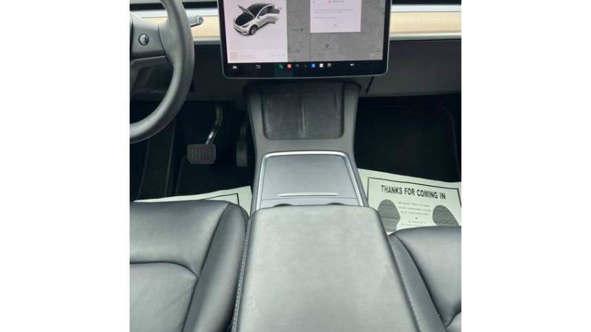 2021 Tesla Model Y 5YJYGDEE8MF145594