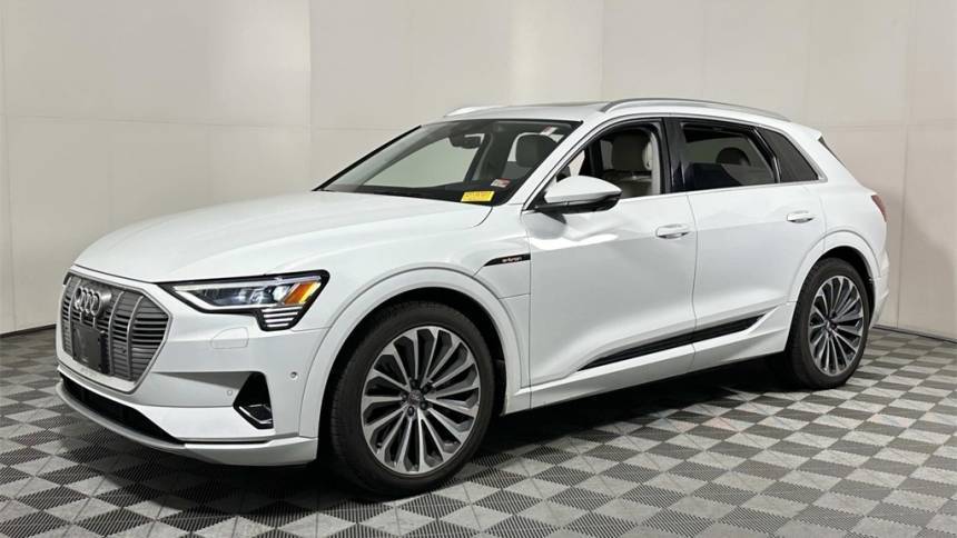 2019 Audi e-tron WA1VAAGE9KB022834