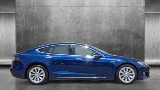 2016 Tesla Model S 5YJSA1E16GF172817