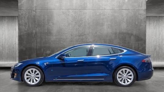 2016 Tesla Model S 5YJSA1E16GF172817