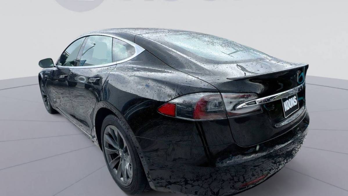 2019 Tesla Model S 5YJSA1E44KF336729