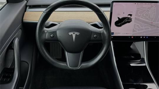 2018 Tesla Model 3 5YJ3E1EA2JF078255