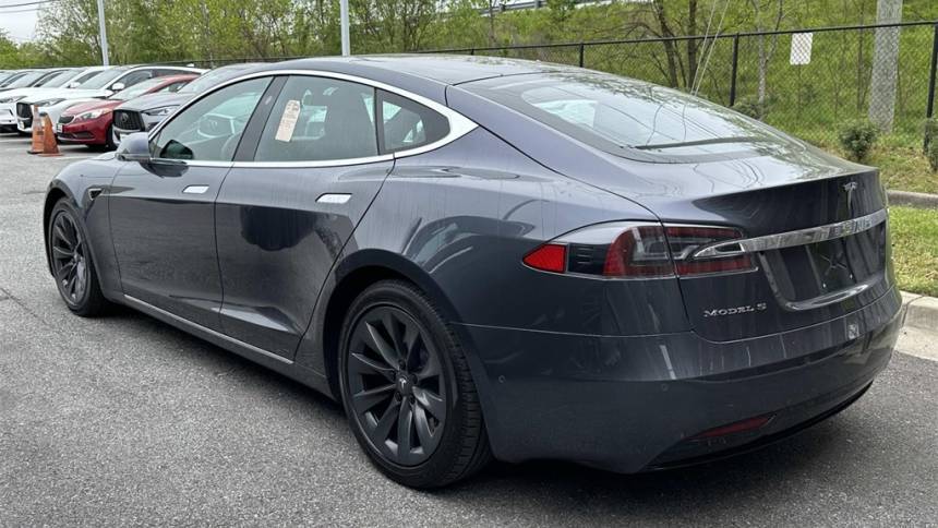 2018 Tesla Model S 5YJSA1E21JF295232