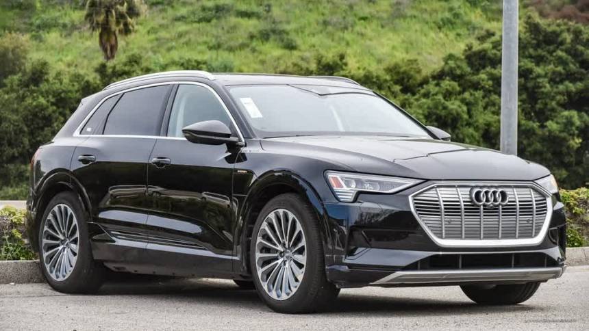 2019 Audi e-tron WA1VAAGE4KB024314