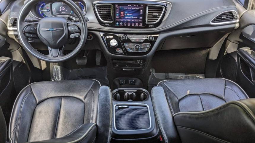 2020 Chrysler Pacifica Hybrid 2C4RC1N71LR287577