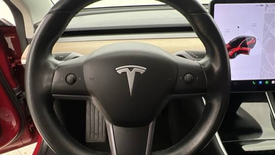 2019 Tesla Model 3 5YJ3E1EA9KF299000