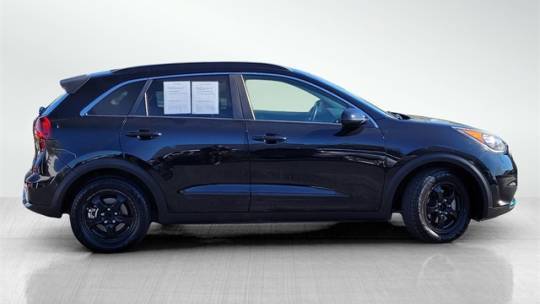 2018 Kia Niro KNDCM3LD7J5190353