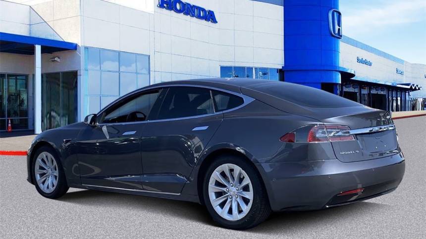 2019 Tesla Model S 5YJSA1E20KF307128