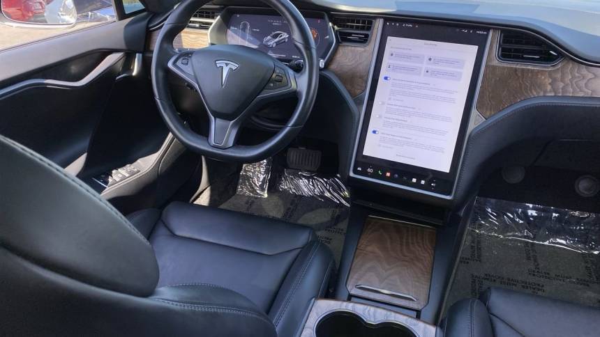 2019 Tesla Model S 5YJSA1E20KF307128