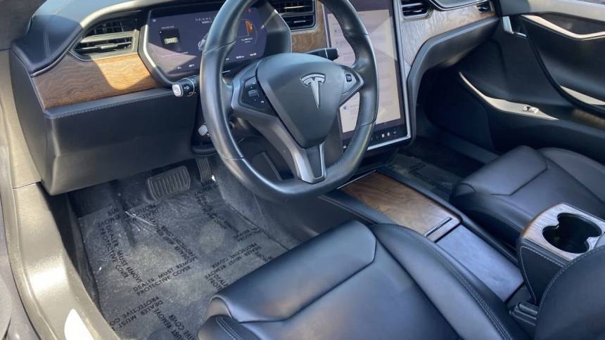 2019 Tesla Model S 5YJSA1E20KF307128