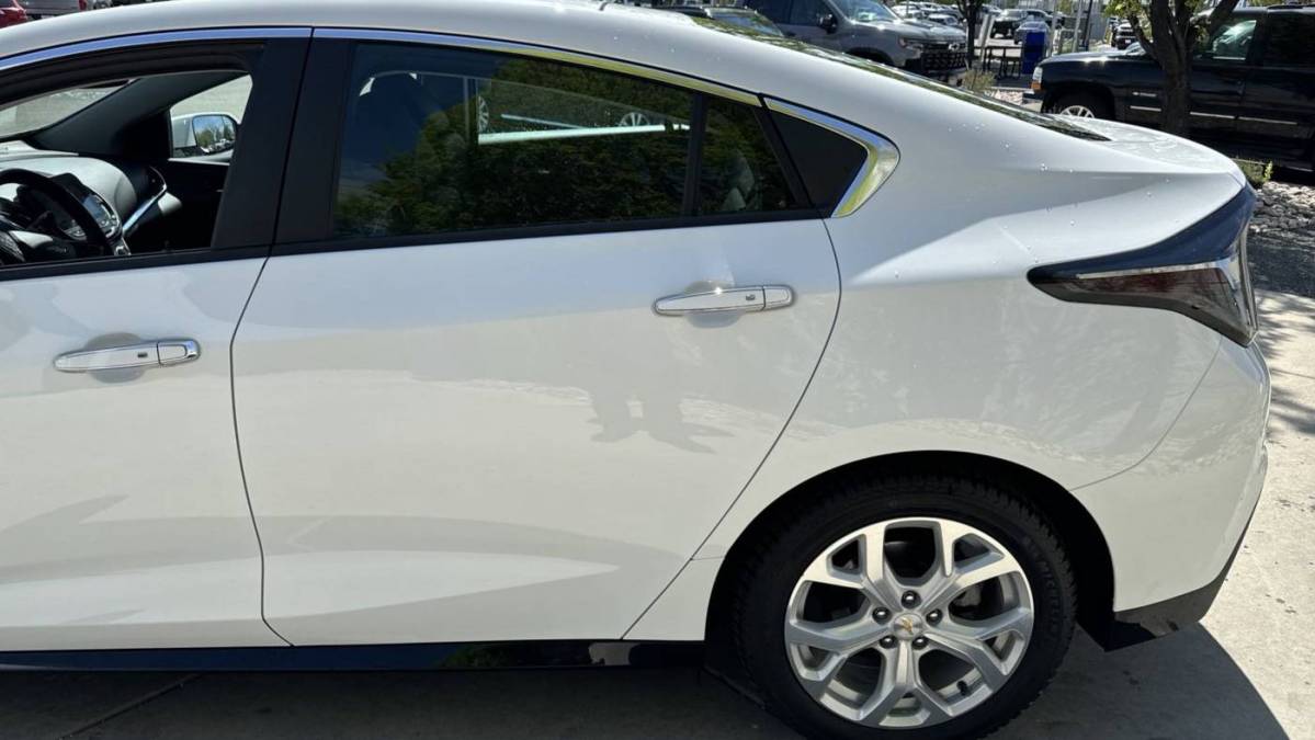 2018 Chevrolet VOLT 1G1RB6S52JU156914