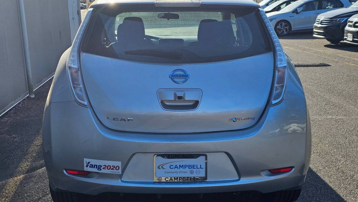 2016 Nissan LEAF 1N4AZ0CP3GC301959