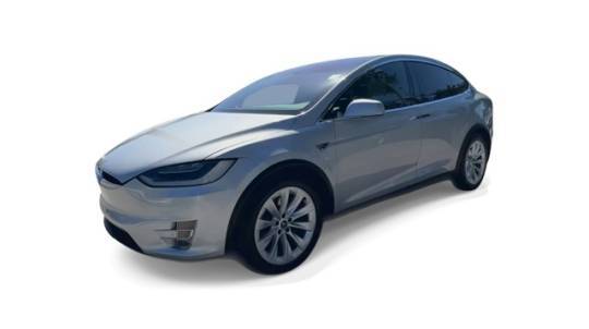 2016 Tesla Model X 5YJXCBE27GF008278