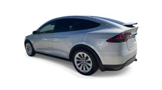 2016 Tesla Model X 5YJXCBE27GF008278