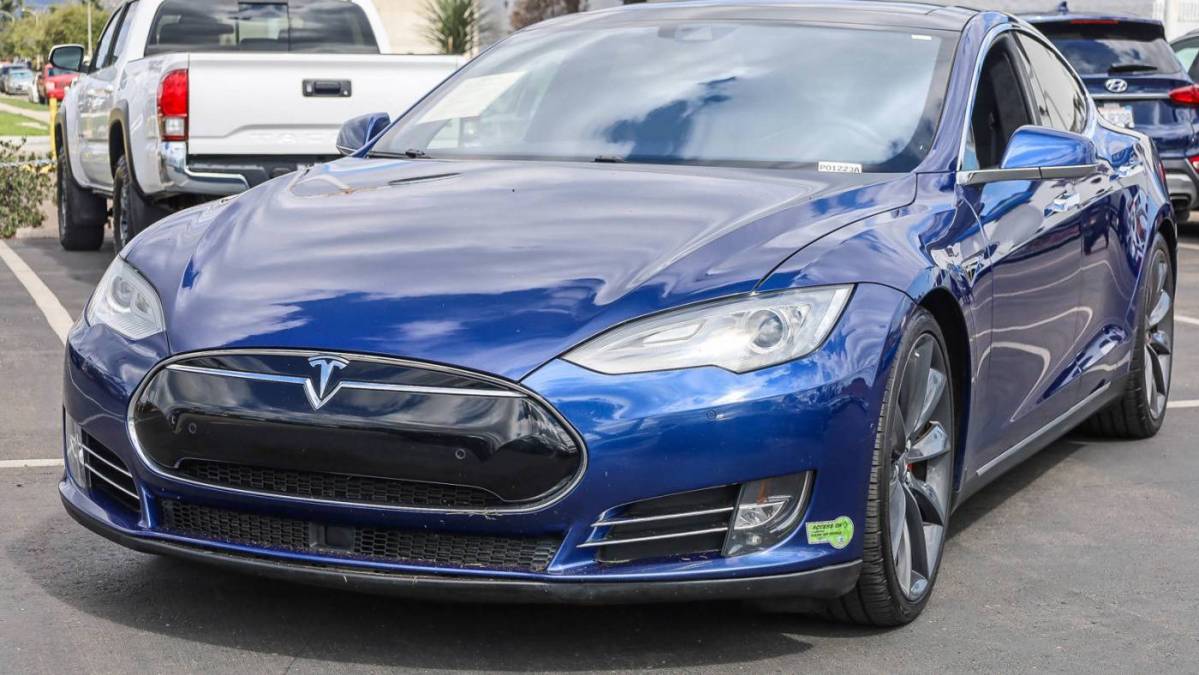 2016 Tesla Model S 5YJSA1E48GF131552