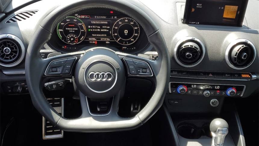 2018 Audi A3 Sportback e-tron WAUSPBFF6JA065648